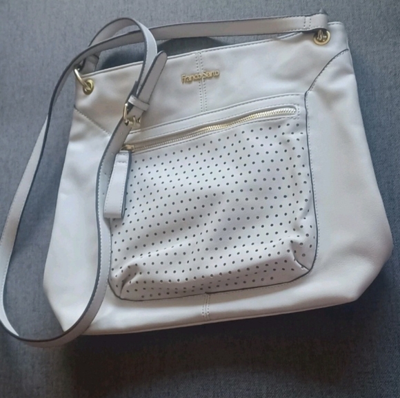 Franco Sarto Handbags - Franco Sarto White Crossbody Purse 🤍💫✨️ 12"×12"